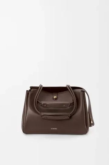 Loewe Сумка Madrid среднего размера из мягкой телячьей кожи, темно-каштановый
