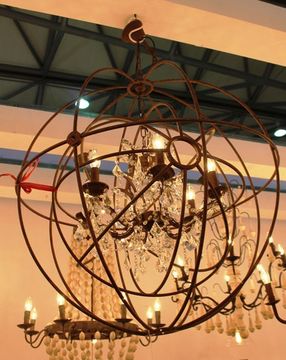 vintage chandelier  01-59 ( by Funky Vintage )