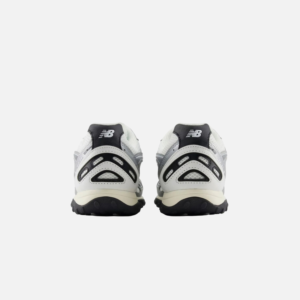 Кроссовки New Balance Scarpa Lifestyle White/Black/Silver