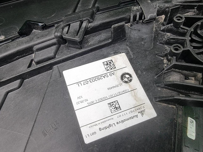 Фара левая BMW X3 G01 (2021-2024) LED