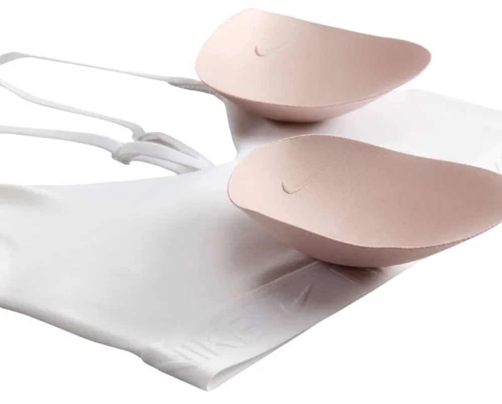 Теннисный бюстгальтер Nike Indy Light Support Padded Adjustable Sports