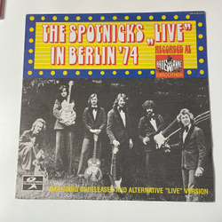 Винтажная виниловая пластинка LP The Spotnicks Live in Berlin 74 (Швеция 1988)