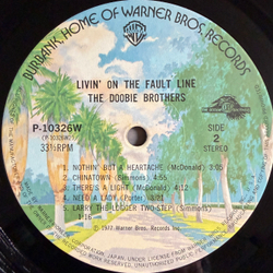 Виниловая пластинка The Doobie Brothers ‎– Livin' On The Fault Line LP