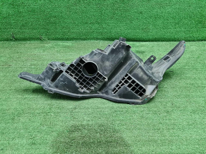 Корпус фары правый Range Rover Sport 2 L494 17-22
