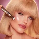 Кремовый скульптор CHARLOTTE TILBURY Hollywood Contour Wand - Fair-Medium