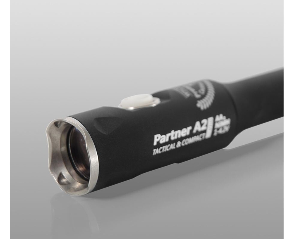 Тактический фонарь Armytek Partner A2 Pro (тёплый свет)