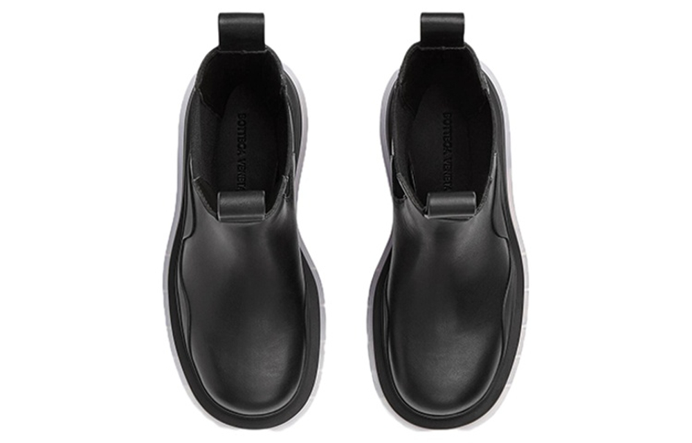 Bottega Veneta Tire Chelsea Leather Crew Chelsea Boots 5.5cm Women"s Black