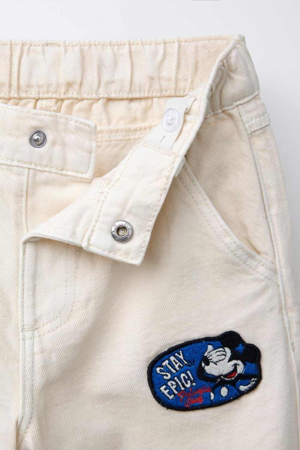 ZARA БРЮКИ BAGGY ИЗ ТВИЛА С НАШИВКАМИ MICKEY MOUSE © DISNEY, ЭКРЮ