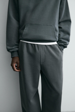 БАЗОВЫЕ СПОРТИВНЫЕ БРЮКИ RELAXED FIT — ZARA