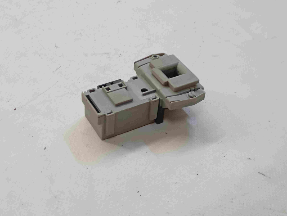 CS41052D1207 кт290 Блокировка люка стиральной машины Candy CS41052D1207 б/у