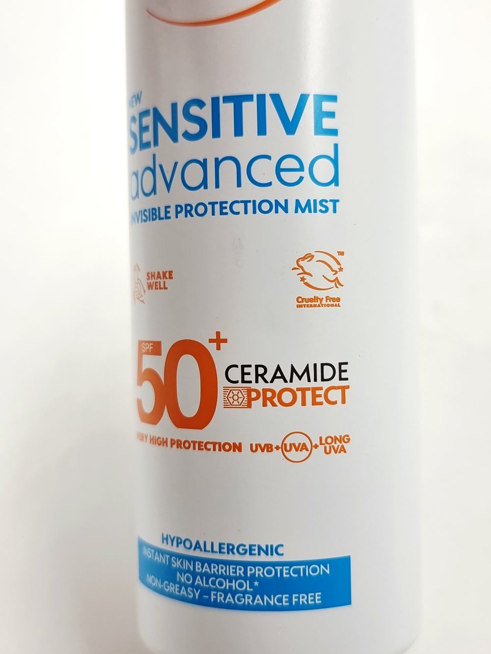 Солнцезащитный спрей Garnier Ambre Solaire Sensitive Advanced SPF 50+ для чувствительной кожи 150 мл (Из Финляндии)