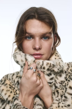 PULL&BEAR Шуба из искусственного меха с анималистическим принтом, разноцветный