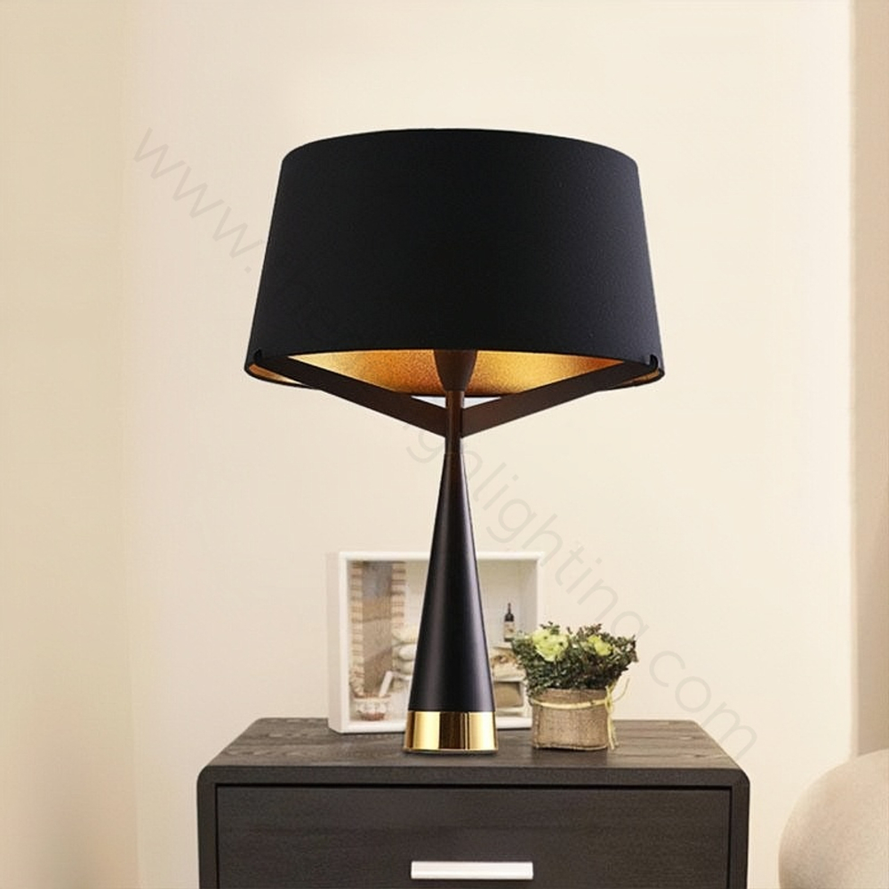 Table design lamp Axis by Stephane Lebrun
