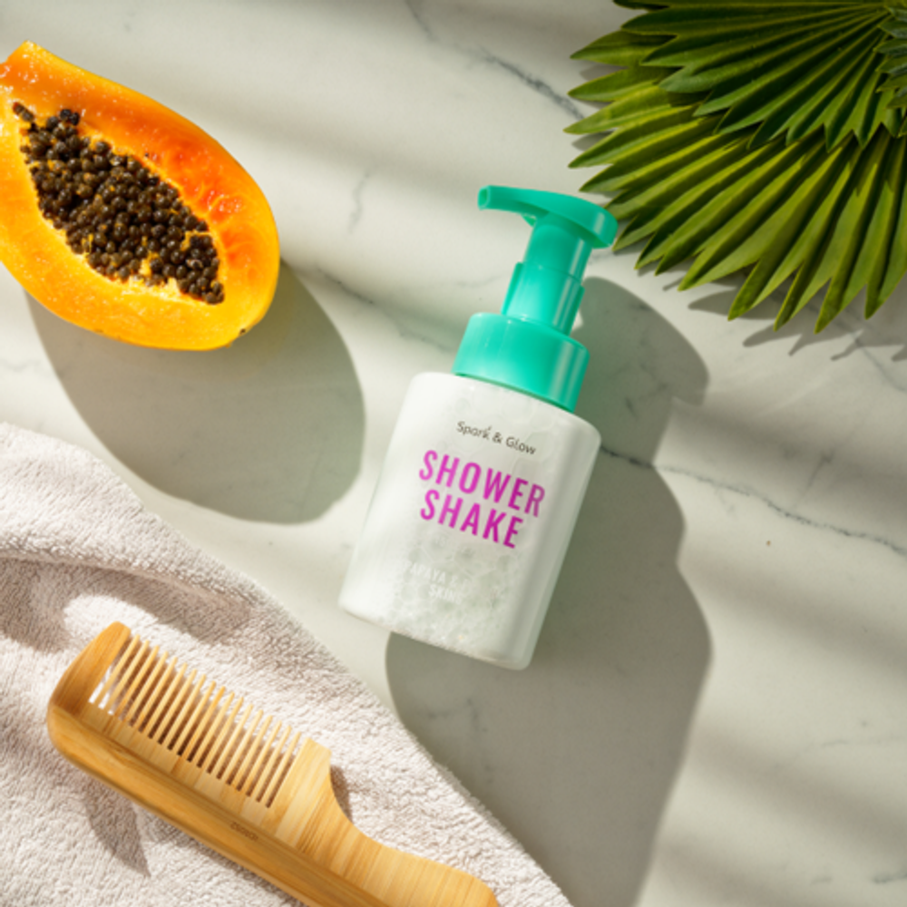 Гель-шейк для душа с ароматом папайи и персика Spark&Glow Shower shake papaya&peach skins, 300 мл