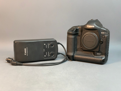 Canon EOS 1D Mark II 49.357 Кадров