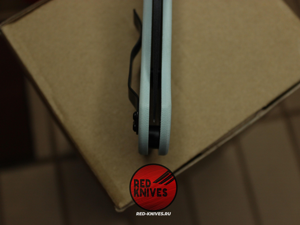 Нож Spyderco Paramilitary 2 G10 - минт рукоять, черный клинок RK/465