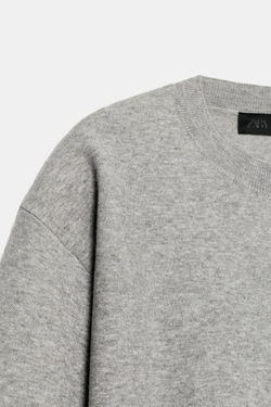 ZARA СВИТЕР С ПОДПЛЕЧНИКАМИ, СЕРЫЙ