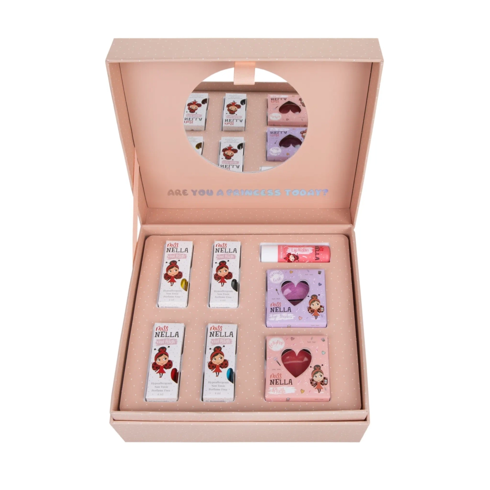 Miss Nella Princess Case Limited Edition Набор детской косметики