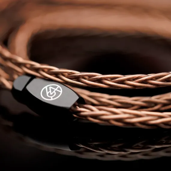 64 Audio Solo Black