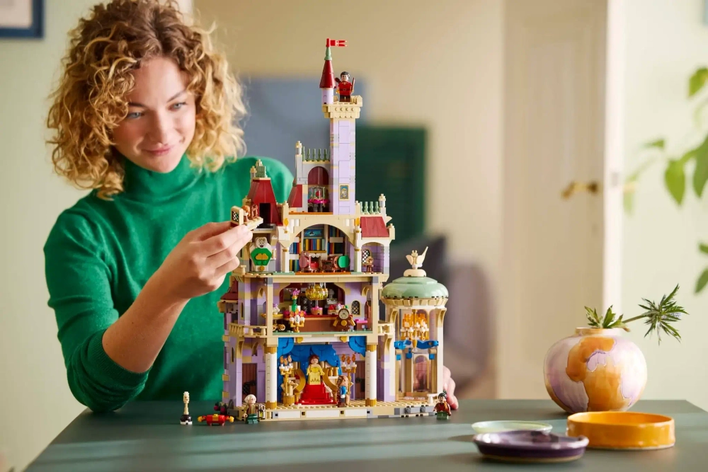 Конструктор LEGO Disney 43263 Замок красавицы и чудовища