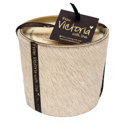 nan Свеча ароматическая Hairy white Victoria with Love Белый