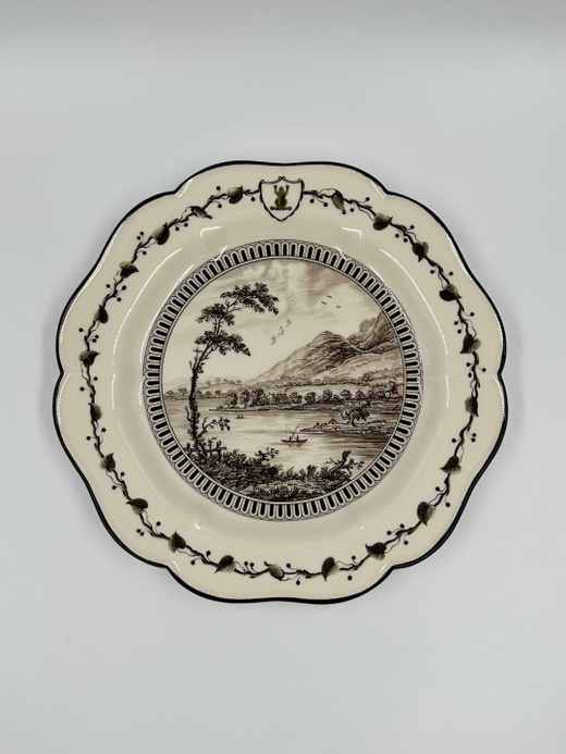 Тарелка Wedgwood «Зелёная лягушка» («View of Derwentwater»)