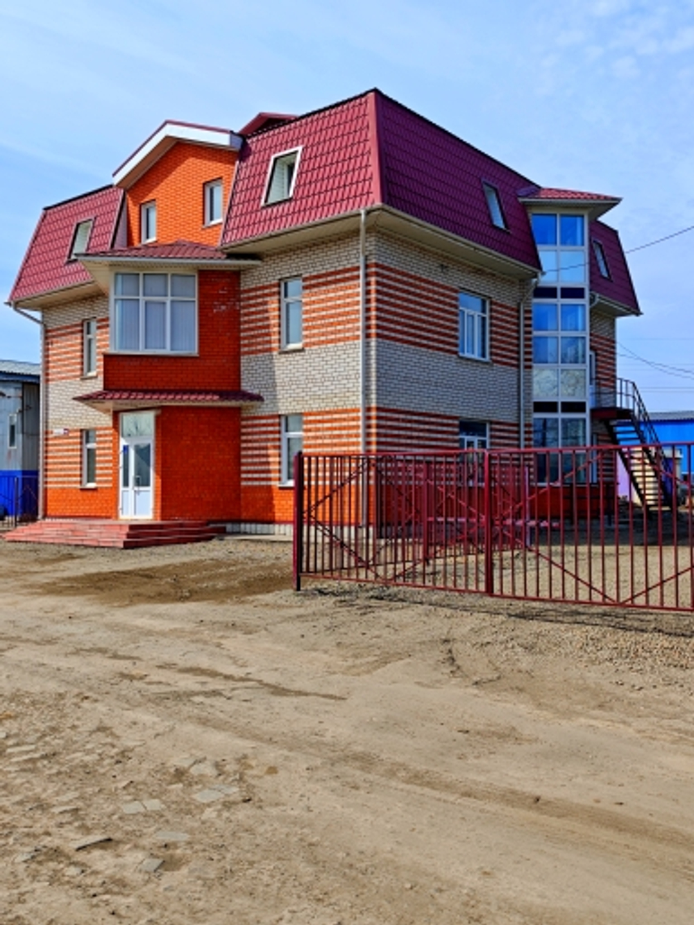 комплекс зданий с готовым бизнесом