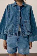 КОРОТКАЯ ДЖИНСОВАЯ КУРТКА Z1975 — ZARA