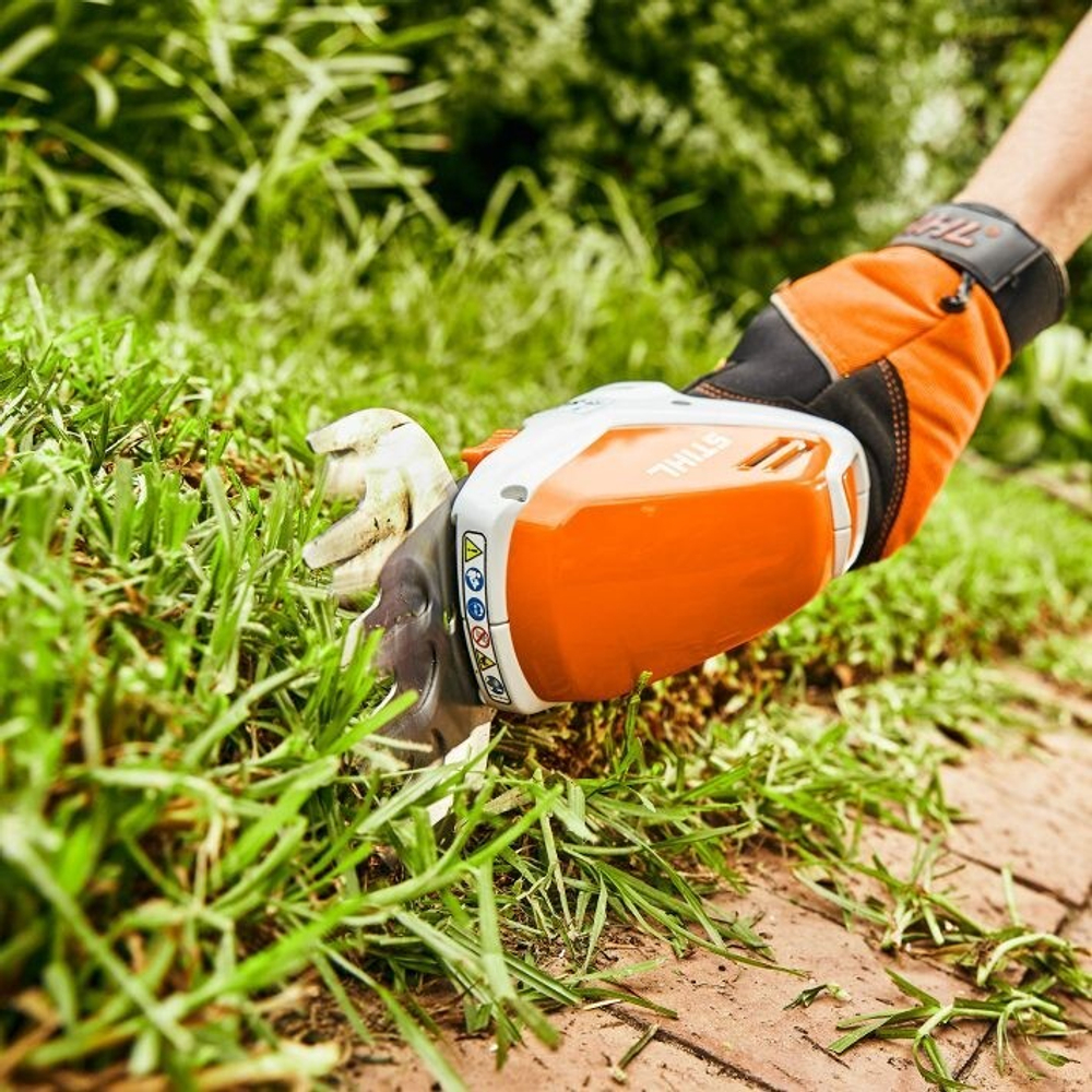 Аккумуляторные мотоножницы Stihl HSA 26, без АК и ЗУ