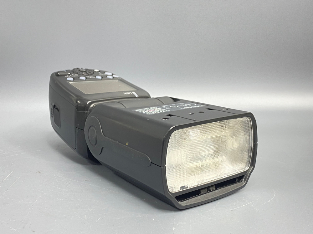 YongNuo YN600EX-RT II