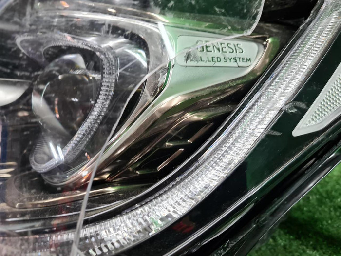 Фара левая Genesis G80 (2016-2020) LED