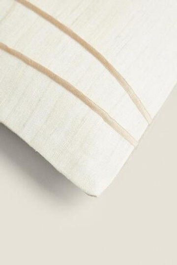 ZARA HOME ЧЕХОЛ ДЛЯ ДЕКОРАТИВНОЙ ПОДУШКИ С ВЫШИВКОЙ, СВЕТЛО-БЕЖЕВЫЙ
