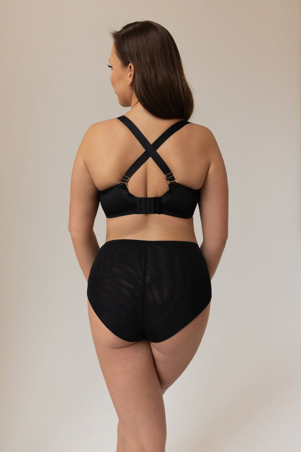 Бюстгальтер plus size с декоративными бретелями (Размер: 95F) (Цвет: черный)