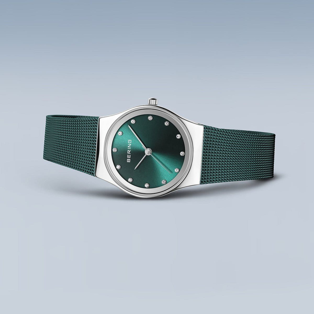 Женские наручные часы Bering  12927-808