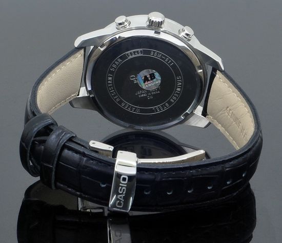 Наручные часы Casio BEM-511L-1AVDF