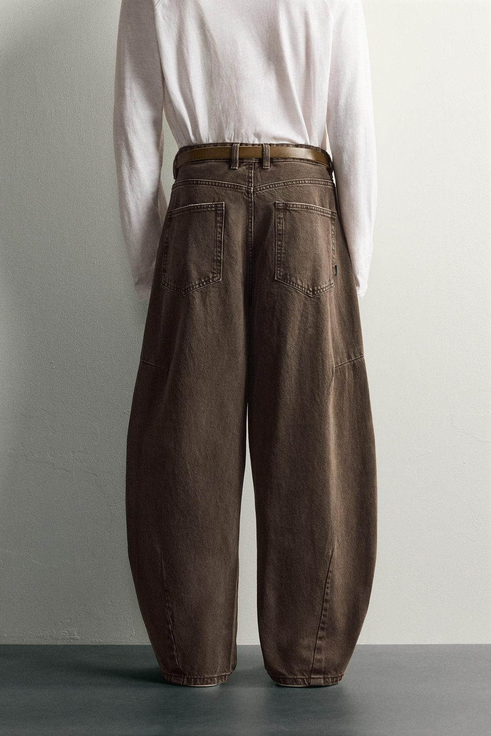 БРЮКИ BARREL FIT НА КУЛИСКЕ — ZARA