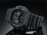 Японские наручные часы Casio G-SHOCK DW-5900BB-1E