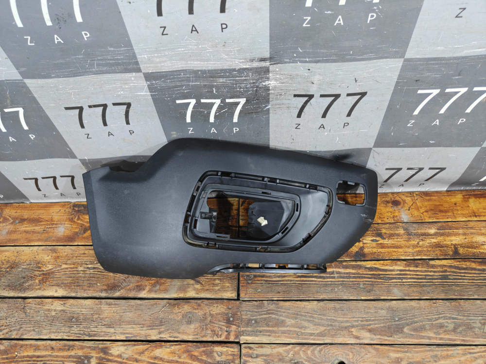 Накладка переднего бампера правая Volvo XC70 2 07-16 Б/У Оригинал 31378966