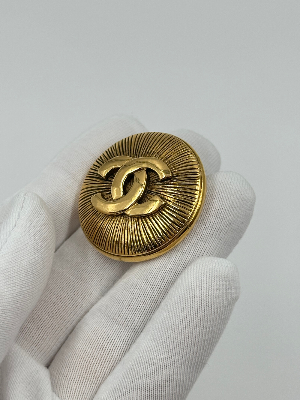 Брошь Chanel