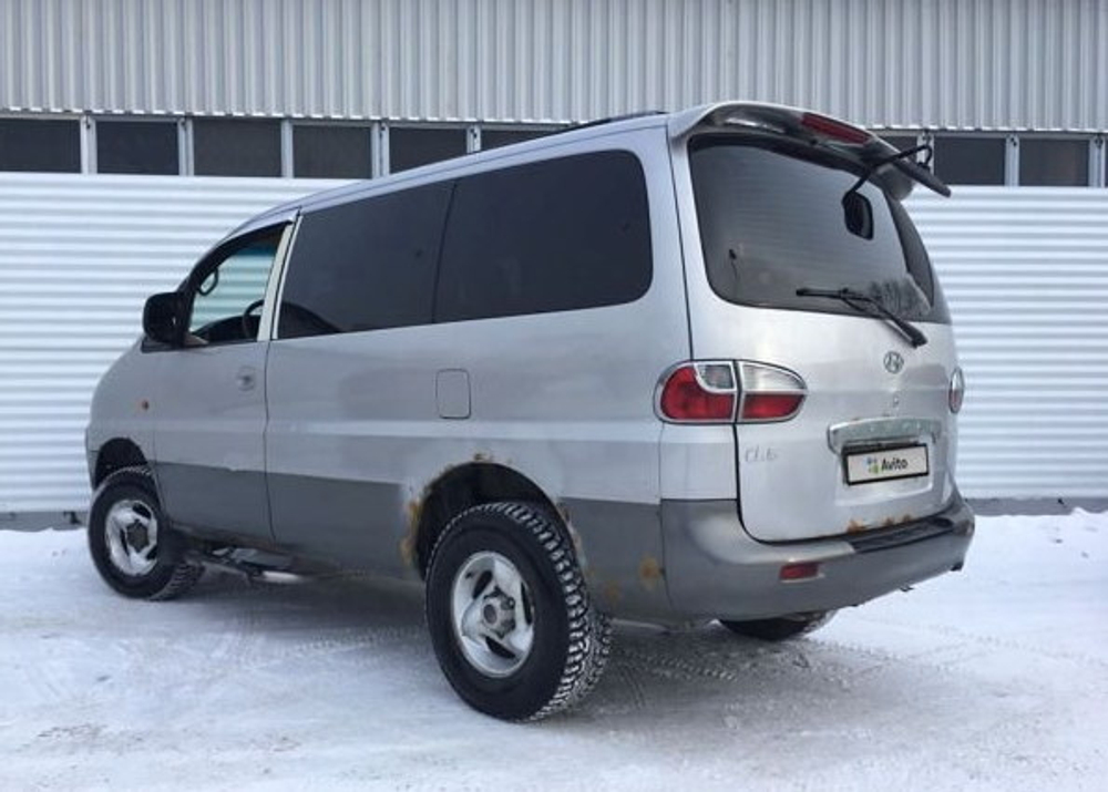 Порог Hyundai Starex 1997-2007 (0,8мм)