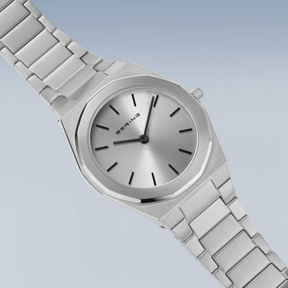 Женские наручные часы Bering 19632-700