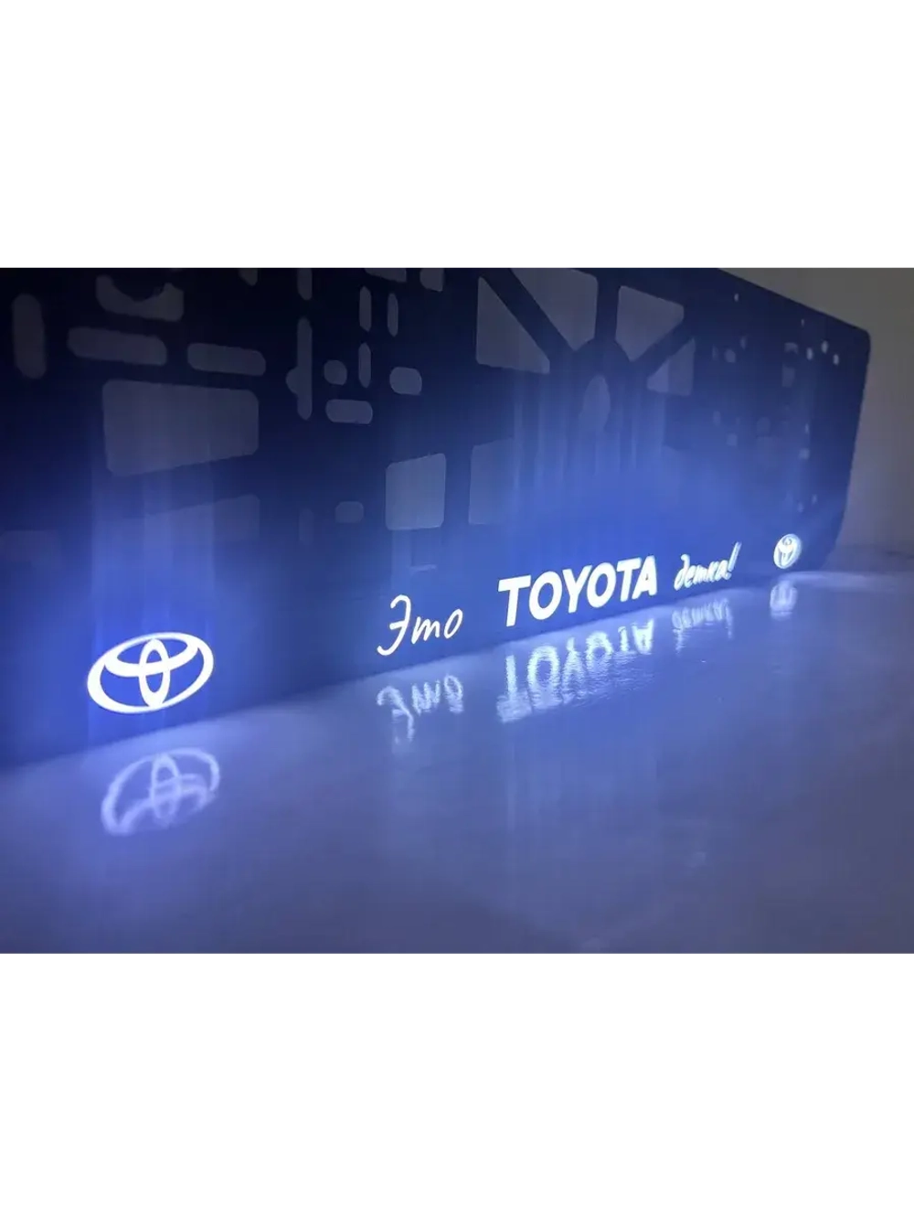 Рамка для номера с подсветкой. Это TOYOTA детка!