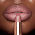 Матовая помада Charlotte Tilbury Lipstick Matte Revolution Pillow Talk Original