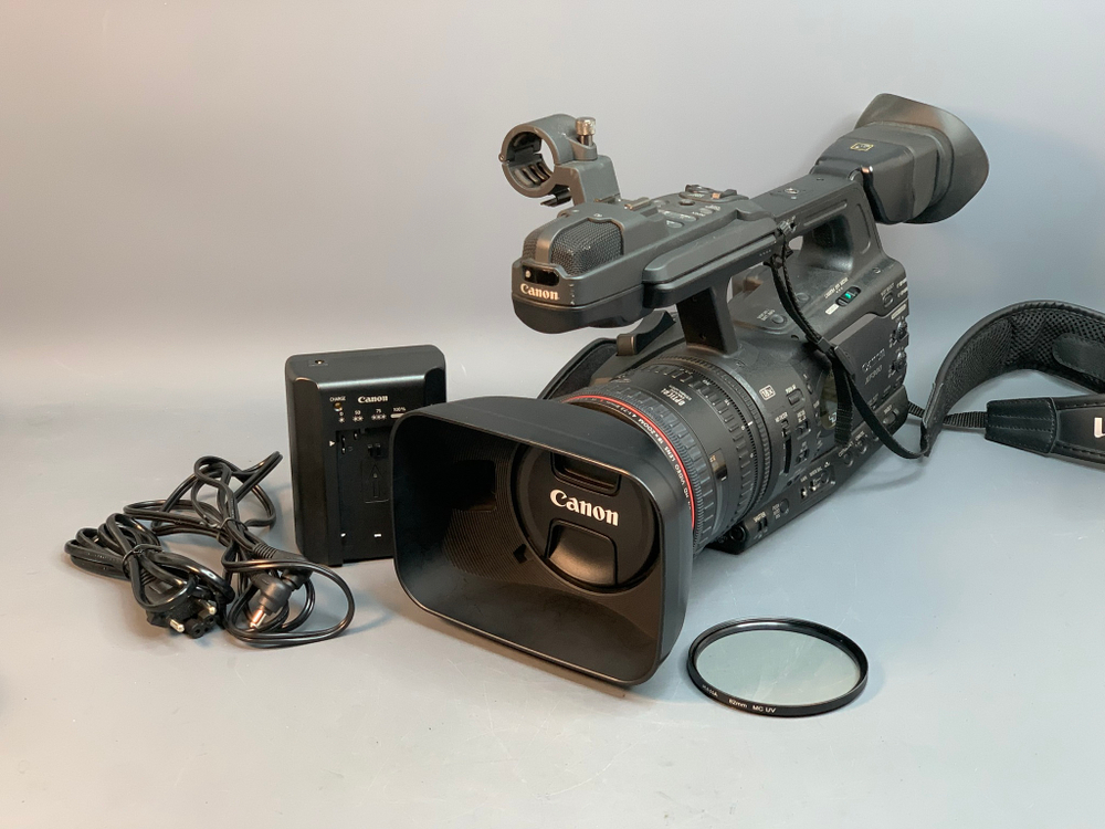 Canon XF300