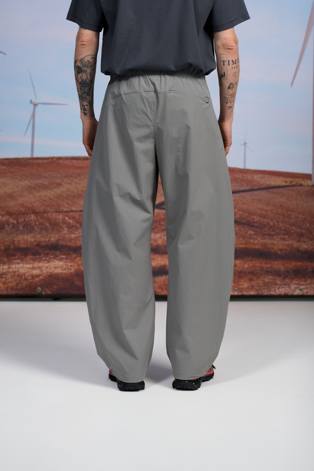 Брюки Nothomme Monterest Limited Edition Nylon Multi-Pocket Softshell Wide-Leg Pants "Grayish-Blue Tiles"