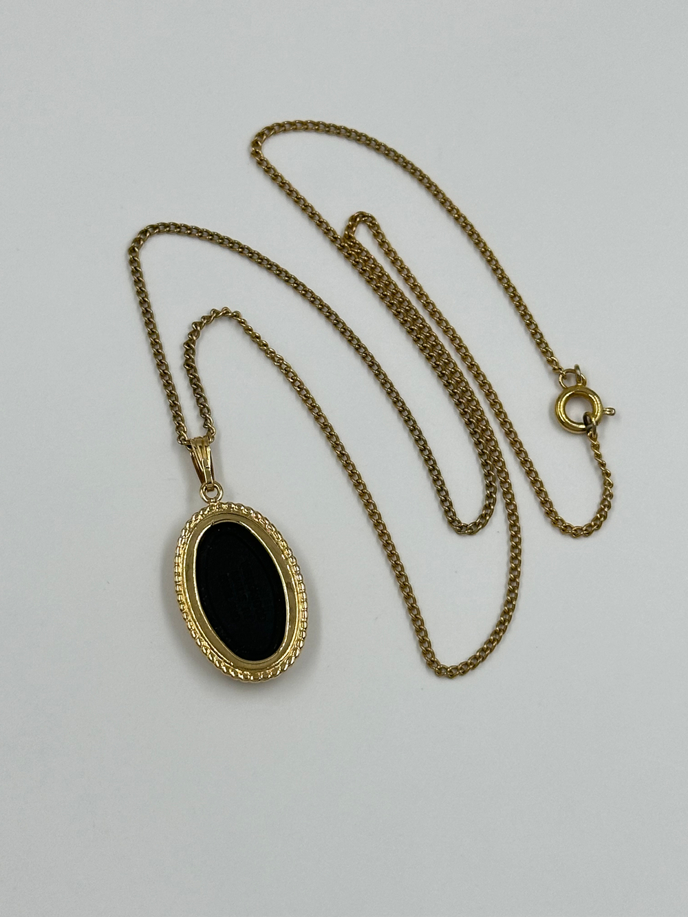 Кулон Wedgwood чёрный