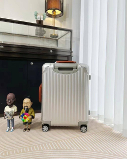 Чемодан Rimowa L