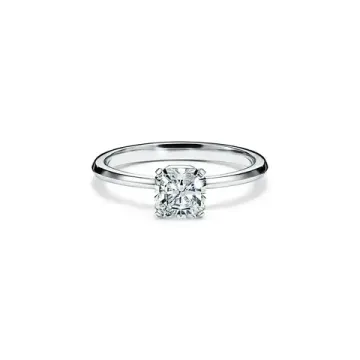 Помолвочное кольцо Tiffany из платины с бриллиантом 0.75 кт огранки Tiffany True