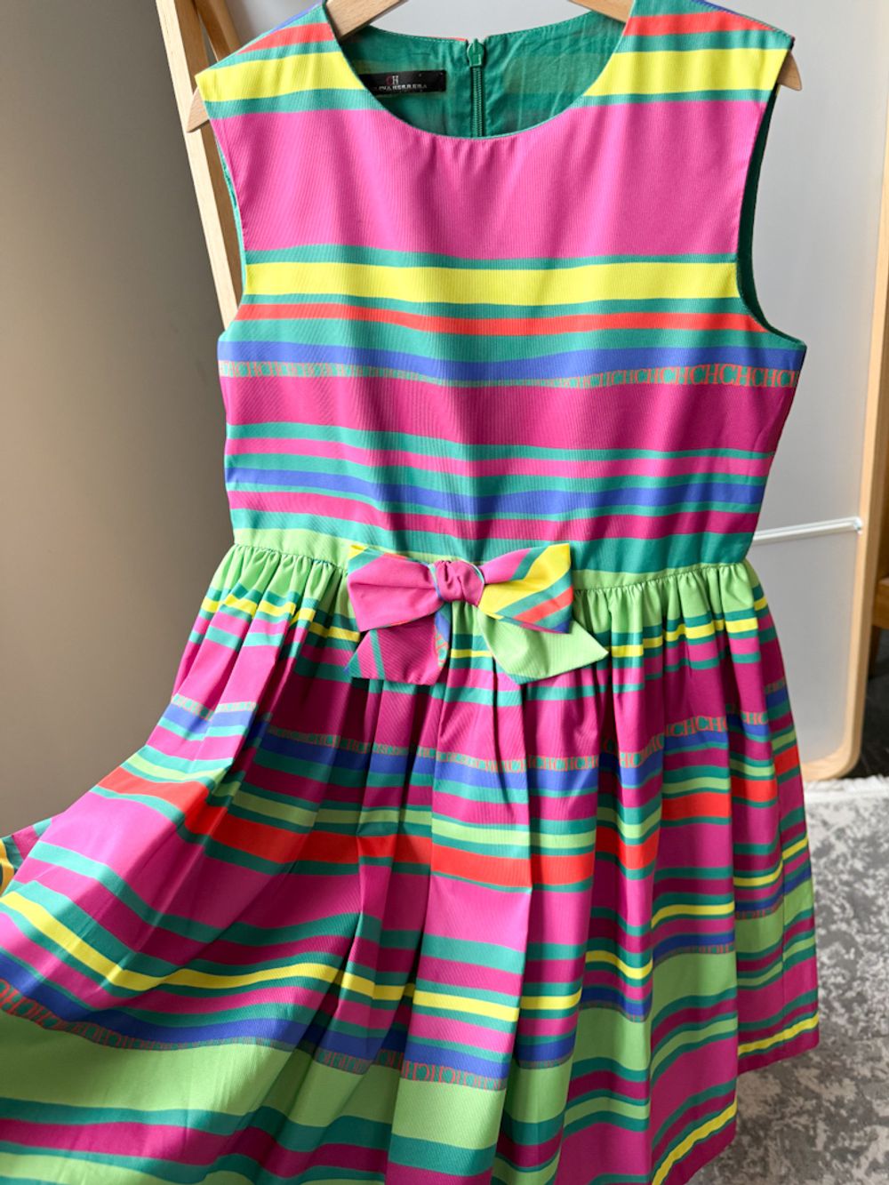 Платье Carolina Herrera, 140
