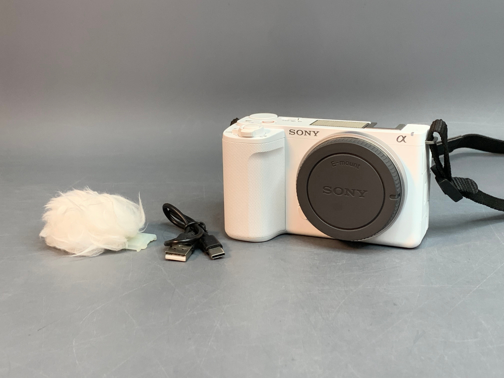 Sony ZV-E10 II, на гарантии до 23.06.2026